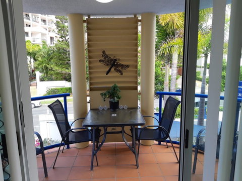 Surfers Beach Resort One - Tourism Brisbane 5