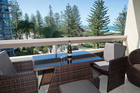 Oceania On Burleigh Beach - Tourism Brisbane 1