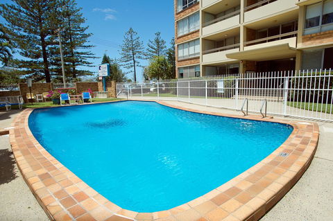 Oceania On Burleigh Beach - Tourism Brisbane 18