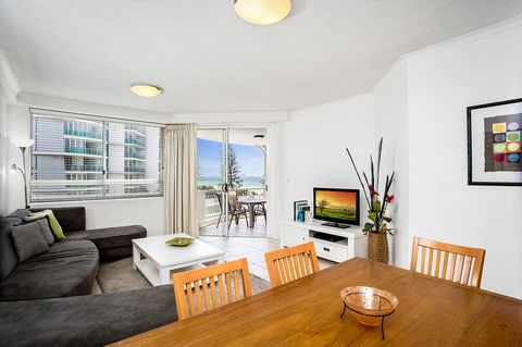Kirra Beach Apartments - Tourism Brisbane 31