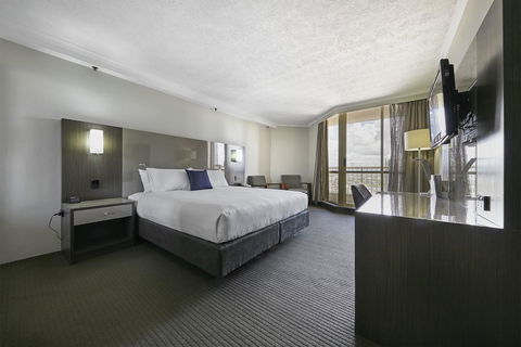 Novotel Surfers Paradise - Tourism Brisbane 6