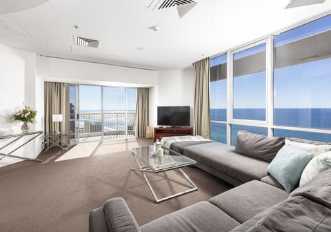 Novotel Surfers Paradise - Tourism Brisbane 3