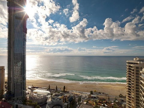 Novotel Surfers Paradise - Tourism Brisbane 35