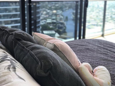 Luxury 3 Bedroom In Heart Of Broadbeach - Brisbane Tourism 17