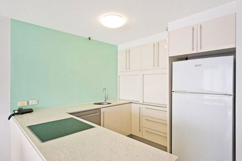 Surfers International Apartments - Tourism Brisbane 22
