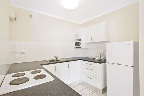 Surfers International Apartments - Tourism Brisbane 32