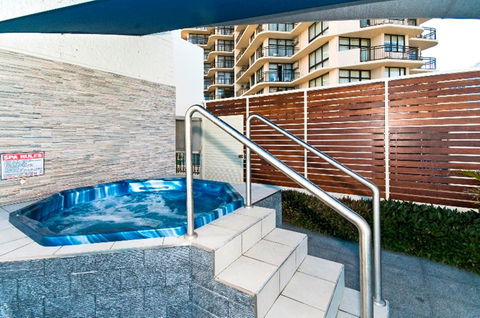 Surfers International Apartments - Tourism Brisbane 39
