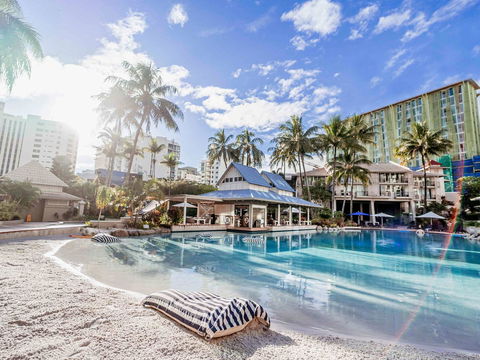 Novotel Cairns Oasis Resort - Tourism Brisbane 0