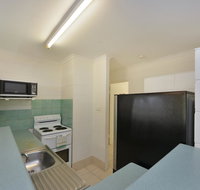 Lychee Tree Holiday Apartments - Brisbane Tourism