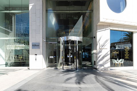 H Luxury Residence Apartments - Holiday Paradise - Brisbane Tourism 17