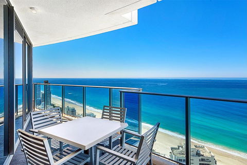 H Luxury Residence Apartments - Holiday Paradise - Brisbane Tourism 5