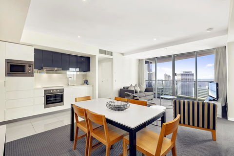 H Luxury Residence Apartments - Holiday Paradise - Brisbane Tourism 13