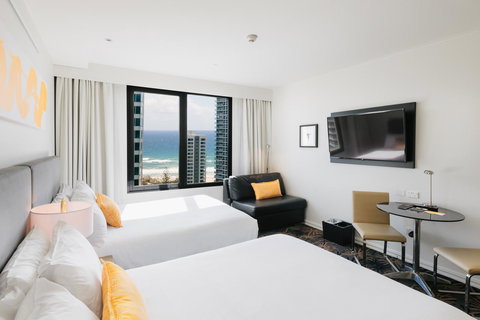 Voco Gold Coast, An IHG Hotel - Tourism Brisbane 3