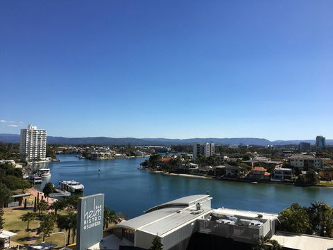 PeepSleep Chevron Towers - Tourism Brisbane 25