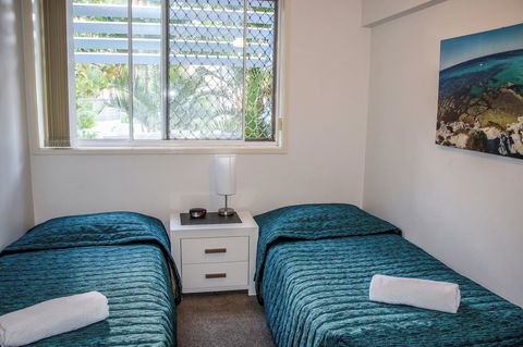 Surfers Beach Holiday Apartments - Tourism Brisbane 20