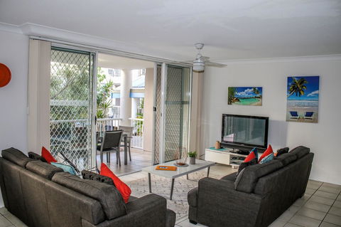 Surfers Beach Holiday Apartments - Tourism Brisbane 16