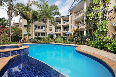 Surfers Beach Holiday Apartments - Tourism Brisbane 5