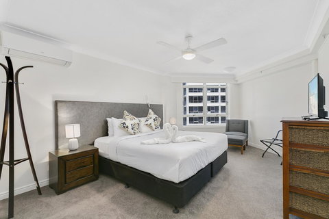 Moroccan Resort - HR Surfers Paradise - Tourism Brisbane 7