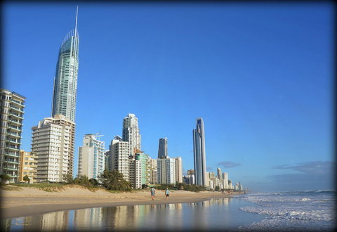 Moroccan Resort - HR Surfers Paradise - Tourism Brisbane 1