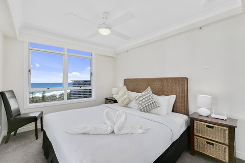 Moroccan Resort - HR Surfers Paradise - Tourism Brisbane 5