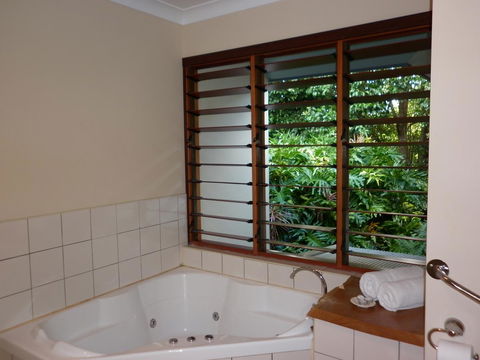 Allumbah Pocket Cottages - Brisbane Tourism 4