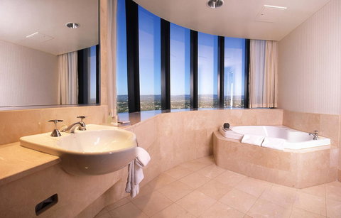 Crowne Plaza Surfers Paradise, An IHG Hotel - Tourism Brisbane 19