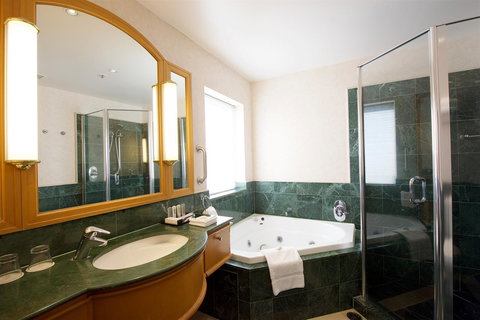 Crowne Plaza Surfers Paradise, An IHG Hotel - Tourism Brisbane 42