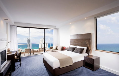 Crowne Plaza Surfers Paradise, An IHG Hotel - Tourism Brisbane 5