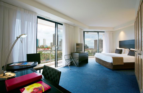 Crowne Plaza Surfers Paradise, An IHG Hotel - Tourism Brisbane 2