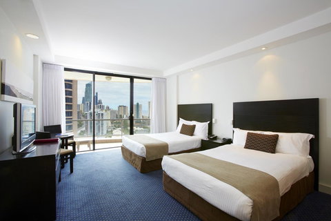 Crowne Plaza Surfers Paradise, An IHG Hotel - Tourism Brisbane 7