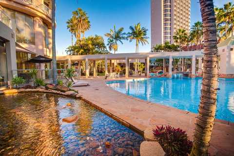 Crowne Plaza Surfers Paradise, An IHG Hotel - Tourism Brisbane 4