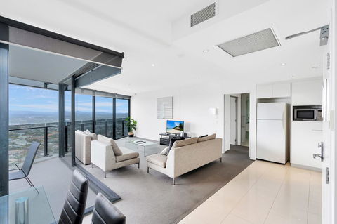 Circle On Cavill, Apartments And Sub Penthouses - We Accommodate - Tourism Brisbane 14