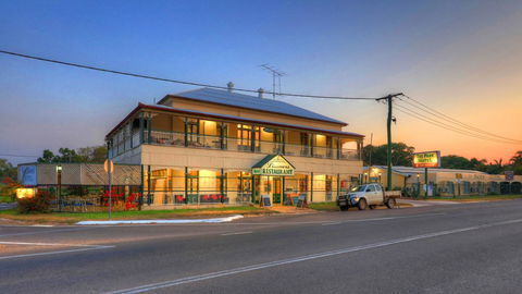 The Park Motel - Tourism Brisbane 8