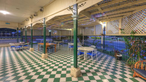 The Park Motel - Tourism Brisbane 13