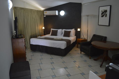 Kallangur Motel - Tourism Brisbane 34