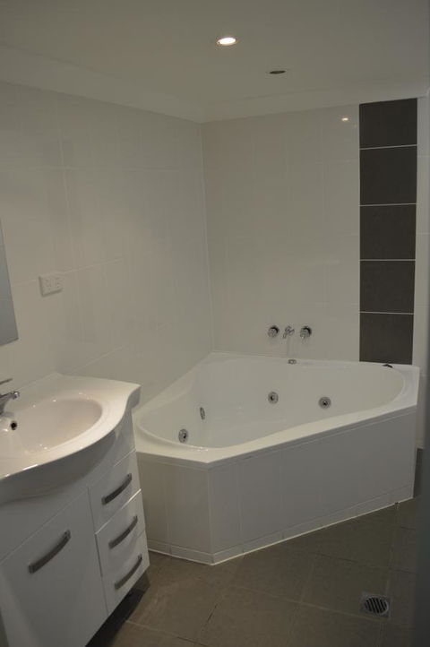 Kallangur Motel - Tourism Brisbane 36