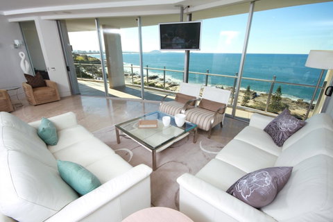 Oceans Mooloolaba - Brisbane Tourism 13