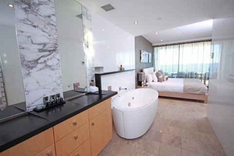 Oceans Mooloolaba - Brisbane Tourism 10