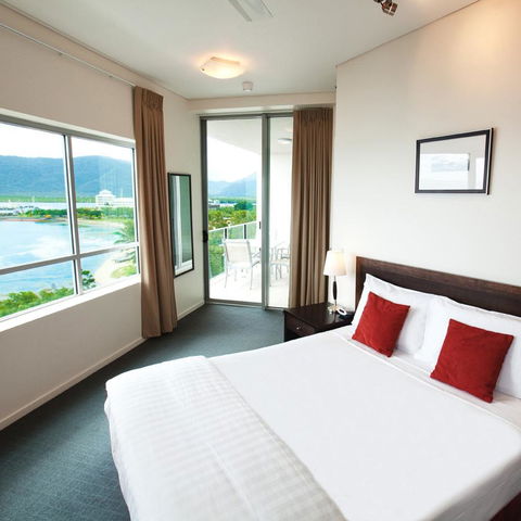 Mantra Trilogy - Brisbane Tourism 1