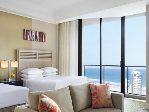 JW Marriott Gold Coast Resort & Spa - Brisbane Tourism 21
