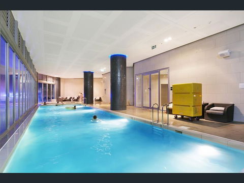 H Star Residences-- Paradise Stayz - Brisbane 4u 16