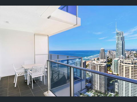 H Star Residences-- Paradise Stayz - Brisbane 4u 18