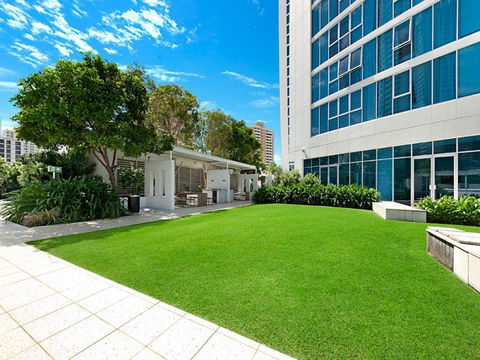 H Star Residences-- Paradise Stayz - Brisbane 4u 24