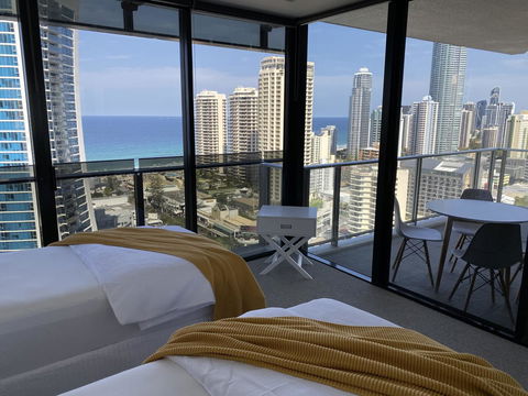 Circle On Cavill 2, 3, 4 & 5 Bedroom SkyHomes & SUB PENTHOUSES By Gold Coast Holidays - Tourism Brisbane 16