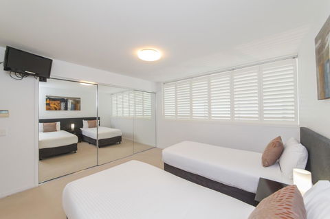 Echelon Apartments Yeppoon - Tourism Brisbane 13