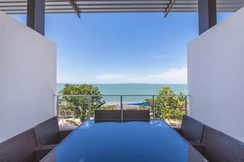 Echelon Apartments Yeppoon - Tourism Brisbane 18