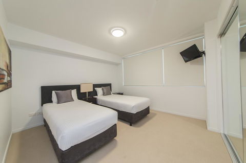 Echelon Apartments Yeppoon - Tourism Brisbane 8
