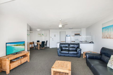 Catalina Resort - Tourism Brisbane 40