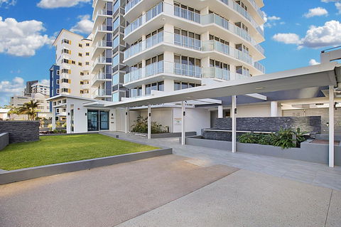 Catalina Resort - Tourism Brisbane 22