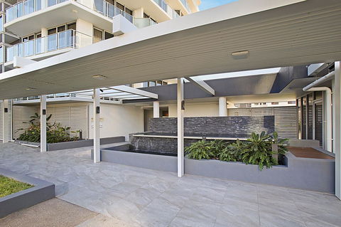 Catalina Resort - Tourism Brisbane 24